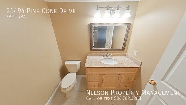 Building Photo - 21494 Pine Cone Dr