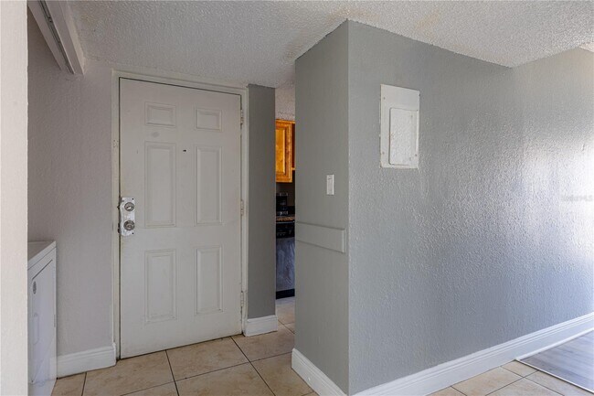 Building Photo - 4789 S Texas Ave