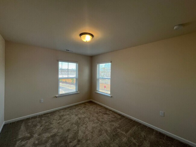Building Photo - 5718 Preveza Pl