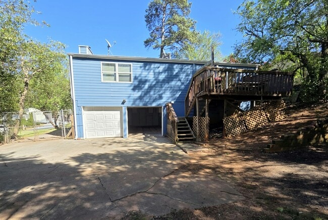 Building Photo - 4705 Midridge Dr