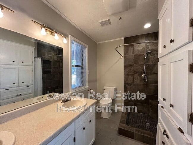 Building Photo - 2914 Bolch St