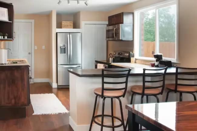 Building Photo - 8239 Cherokee St