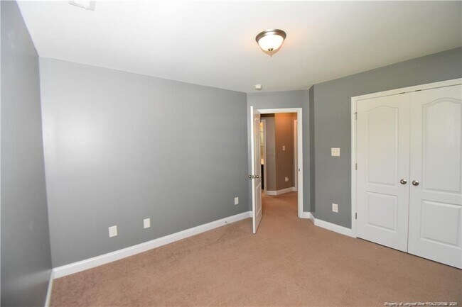 Building Photo - 131 S Prince Henry Way