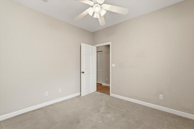 Building Photo - 3253 Stanhope Dr