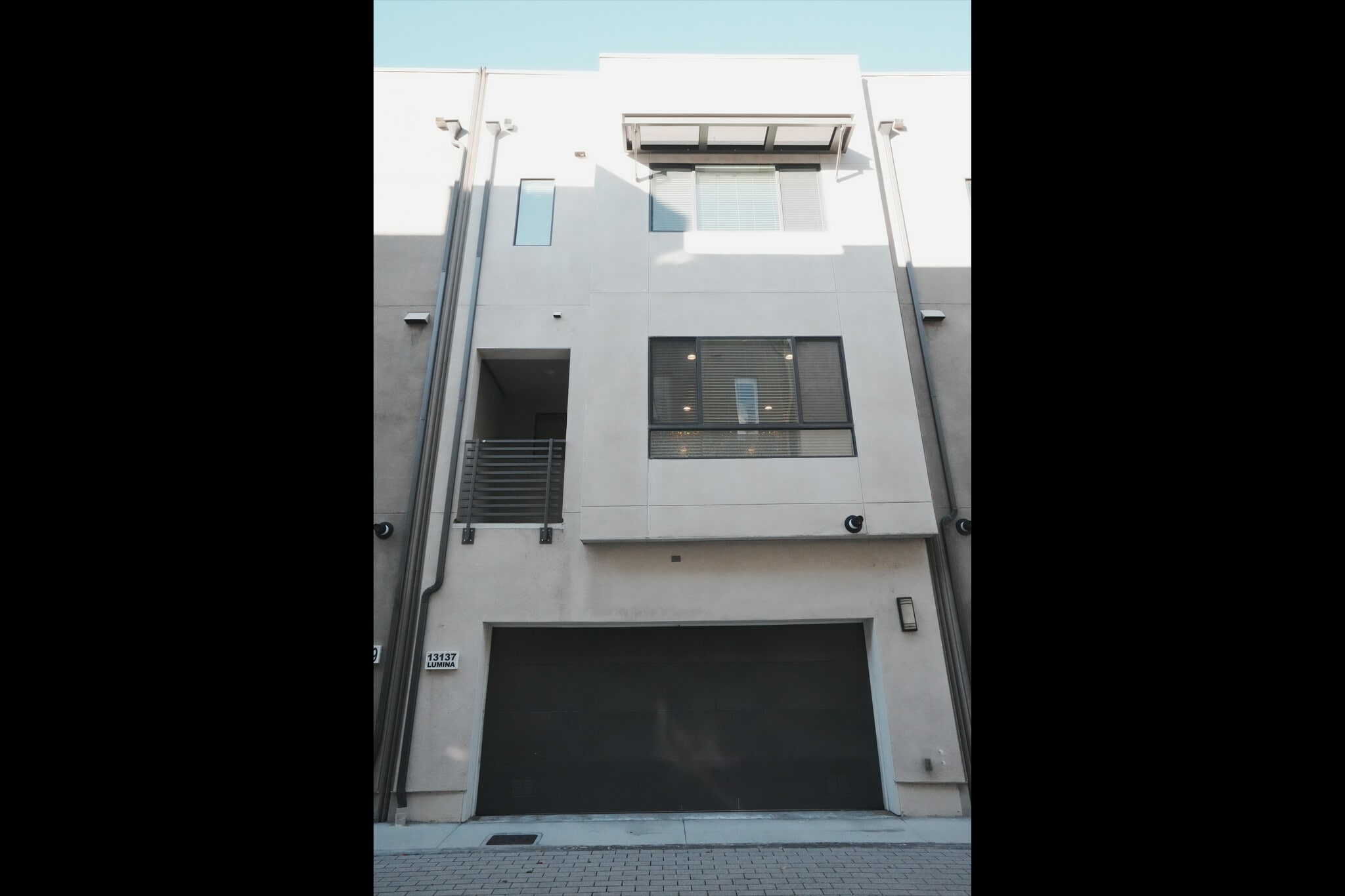 Building Photo - 13137 W Lumina Way