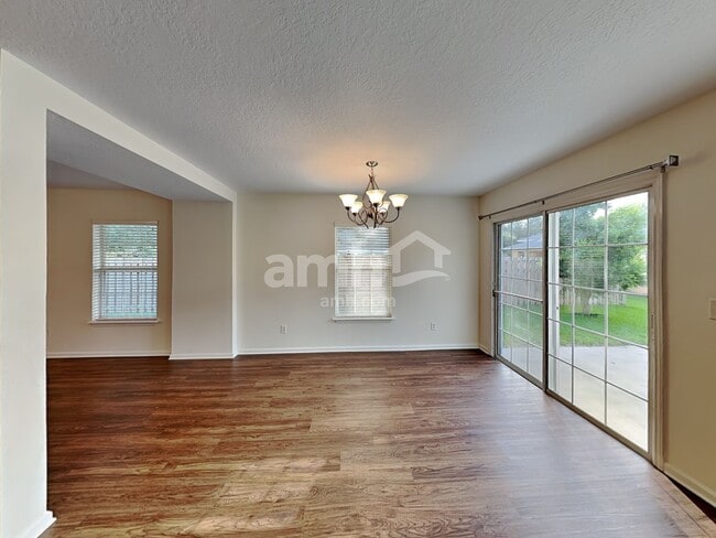 Building Photo - 1208 Nochaway Dr