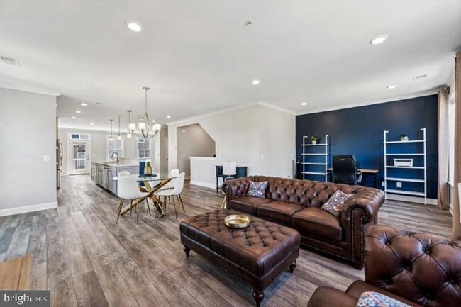 Primary Photo - 45157 Kincora Dr