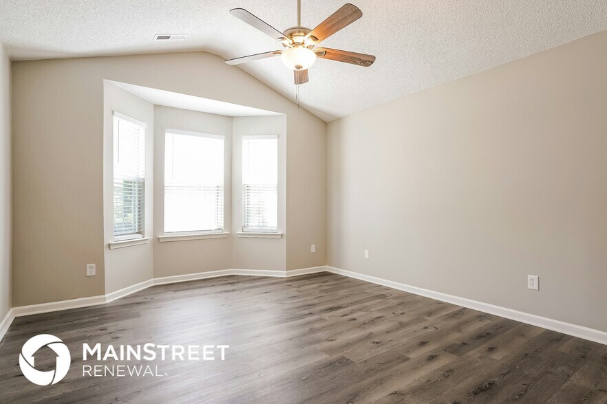 Building Photo - 3816 Northlake Dr