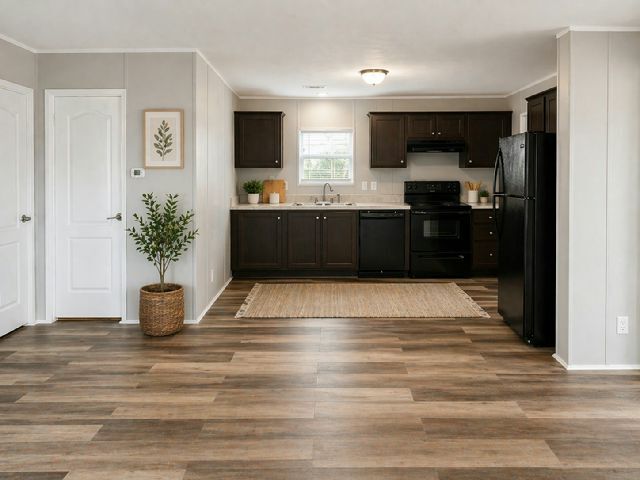 Building Photo - 7082 Greenbrier Village Dr