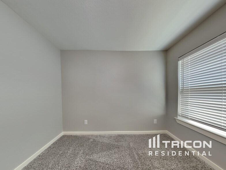 Building Photo - 12719 Gallowhill Dr