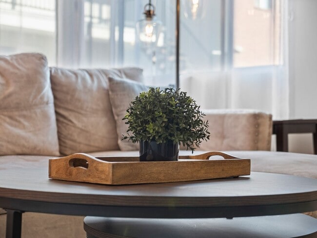 Building Photo - Comfort & Convenience in the Heart of Spokane (Furnished)