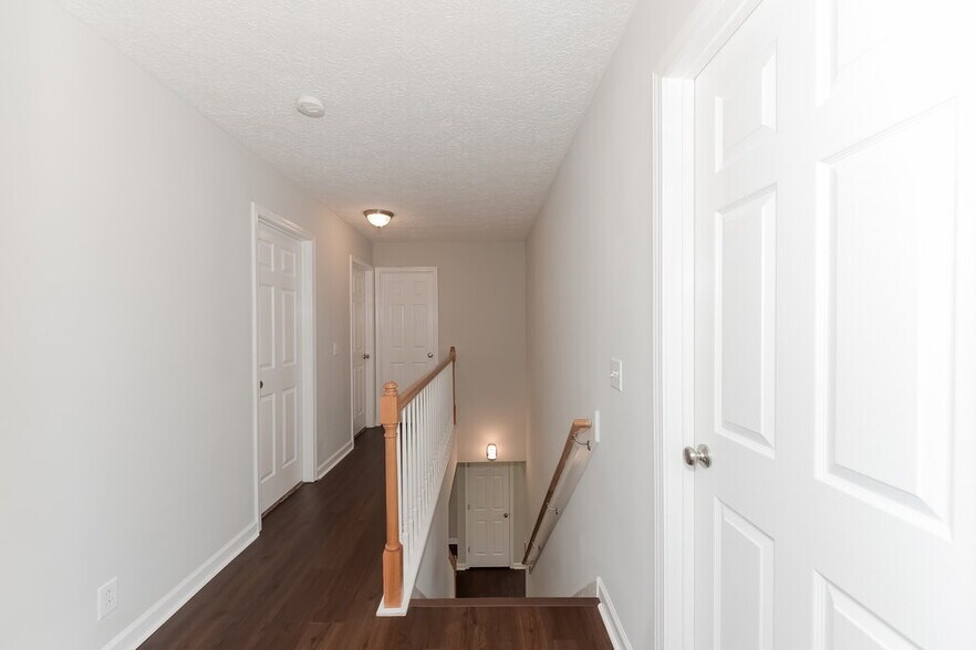 Building Photo - 3505 Glenfalls Dr