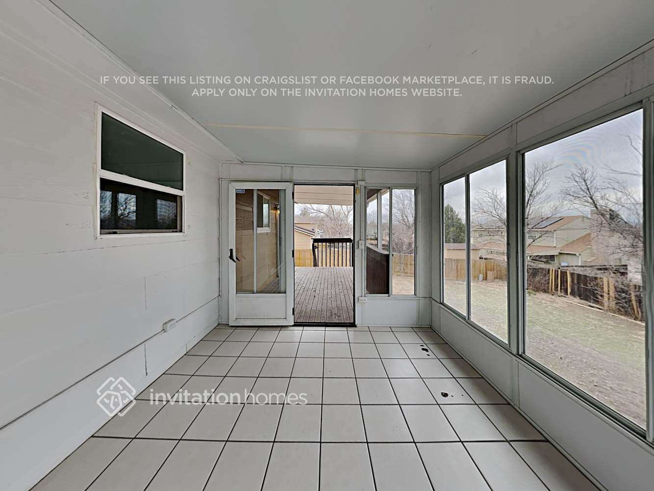 Building Photo - 18339 E Iowa Dr