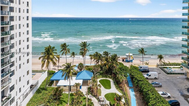 Building Photo - 2301 S Ocean Dr