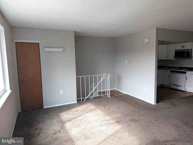 Building Photo - 8034 Craig St