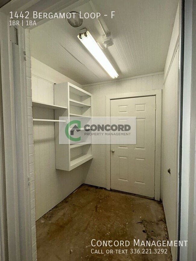 Building Photo - 1442 Bergamot Loop