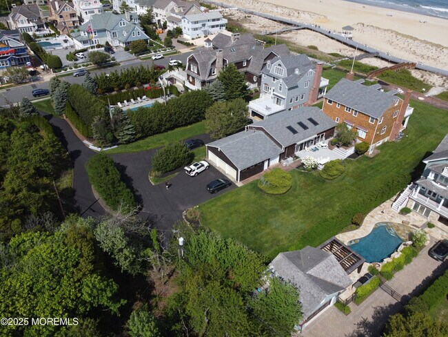Building Photo - 609 Ocean Ave