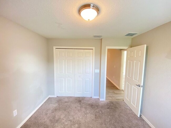 Building Photo - 188 Foxtail Loop