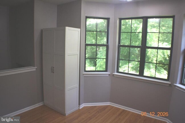 Building Photo - 32 Basswood Ct