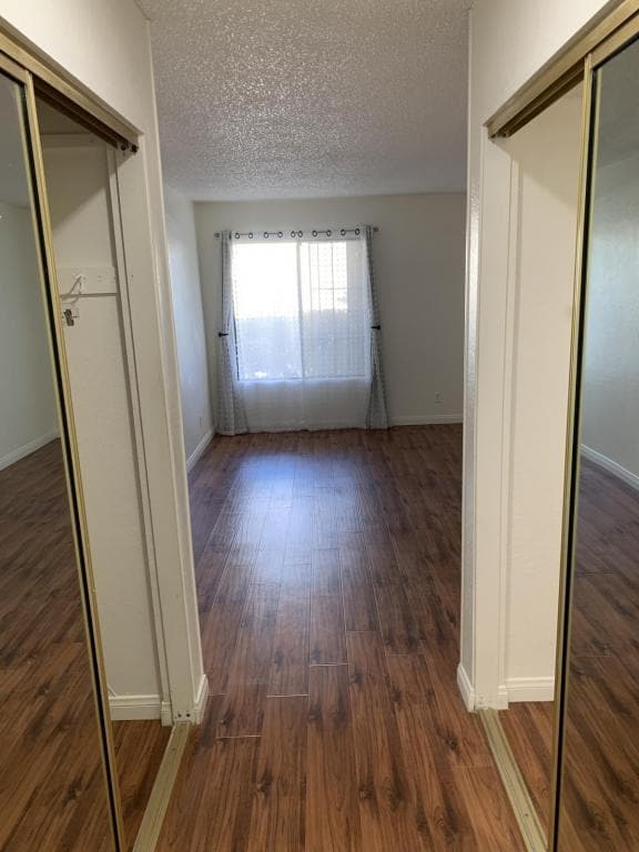 Building Photo - 4024 Crystal Dawn Ln
