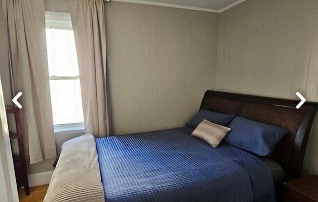 Building Photo - 20 Brown St