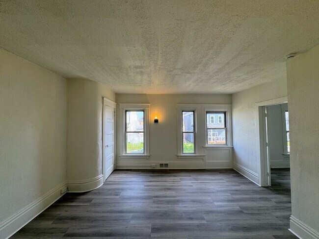 Building Photo - 111 Harrison Ave