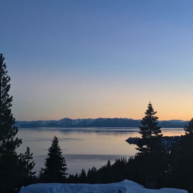Building Photo - Endless Views of Tahoe