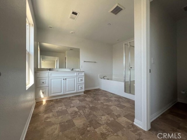 Building Photo - 5528 Soriano Wy