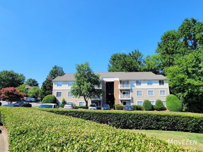 Building Photo - 9515 University Terrace Dr