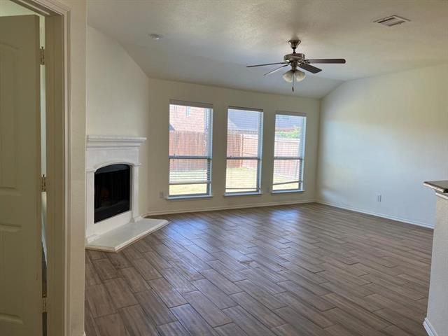Building Photo - 1011 Meadow Green Ct