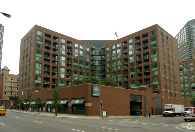 Building Photo - CityView Condominiums