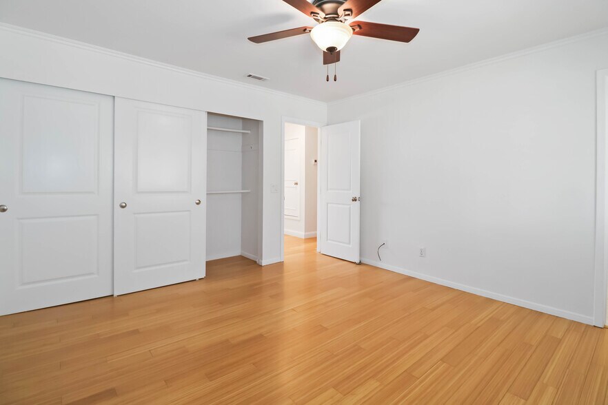 Building Photo - 2770 Caminito Eldorado