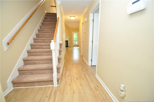 Building Photo - 1004 Oak Lake Ct