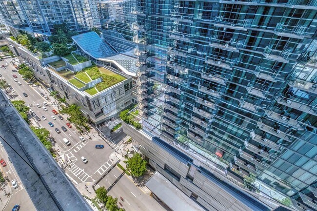 Building Photo - 801 S Miami Ave