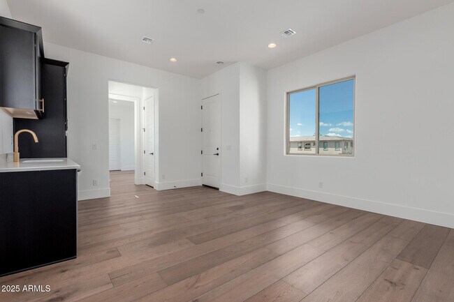 Building Photo - 12417 N 93rd Way