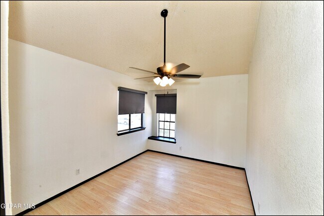 Building Photo - 7249 Imperial Ridge Dr