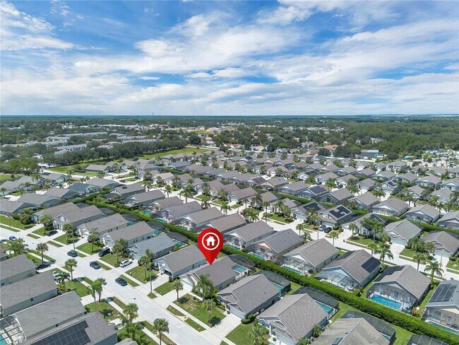 Building Photo - 16635 Palm Spring Dr