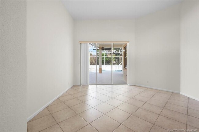 Building Photo - 2529 SW Park Meadows Trail