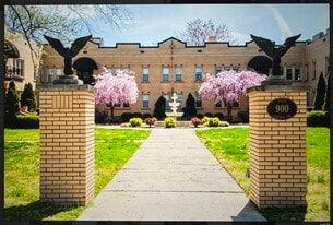 Building Photo - 900 Audubon Pky