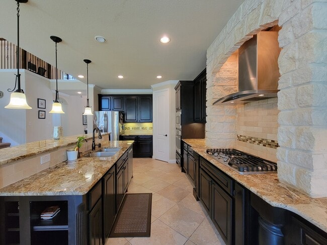 Building Photo - 715 Charleston Heights Ln