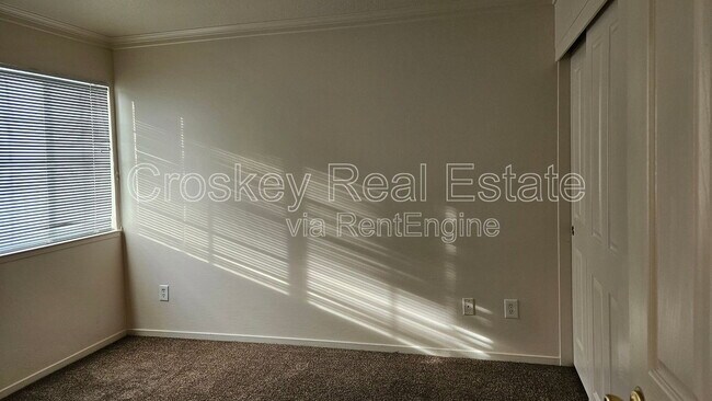 Building Photo - 1952 Kettle Rock Ct