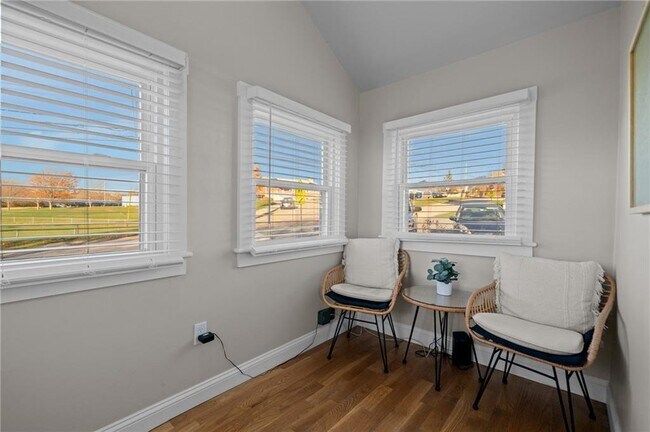 Building Photo - 49 Reservoir Rd