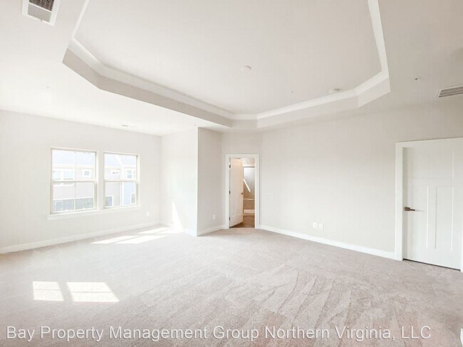 Building Photo - 3 br, 2.5 bath House - 24710 Pantzlaff Far...