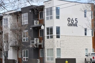 Building Photo - 965 S 200 W