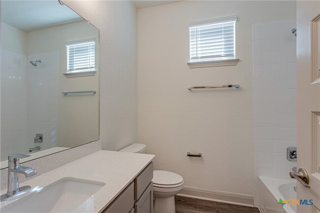 Building Photo - 16804 Marcello Dr