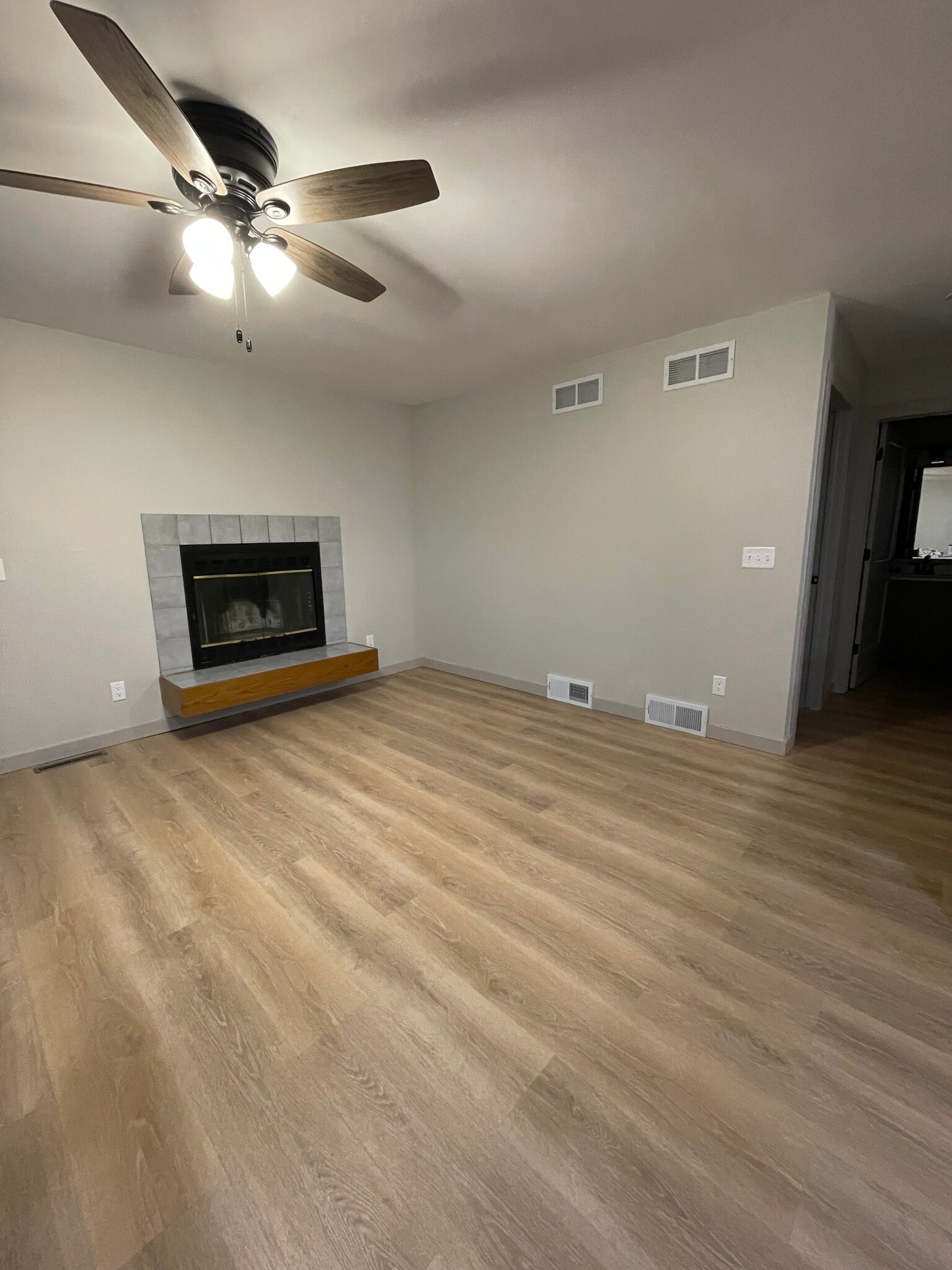 Building Photo - 2933 King James Way