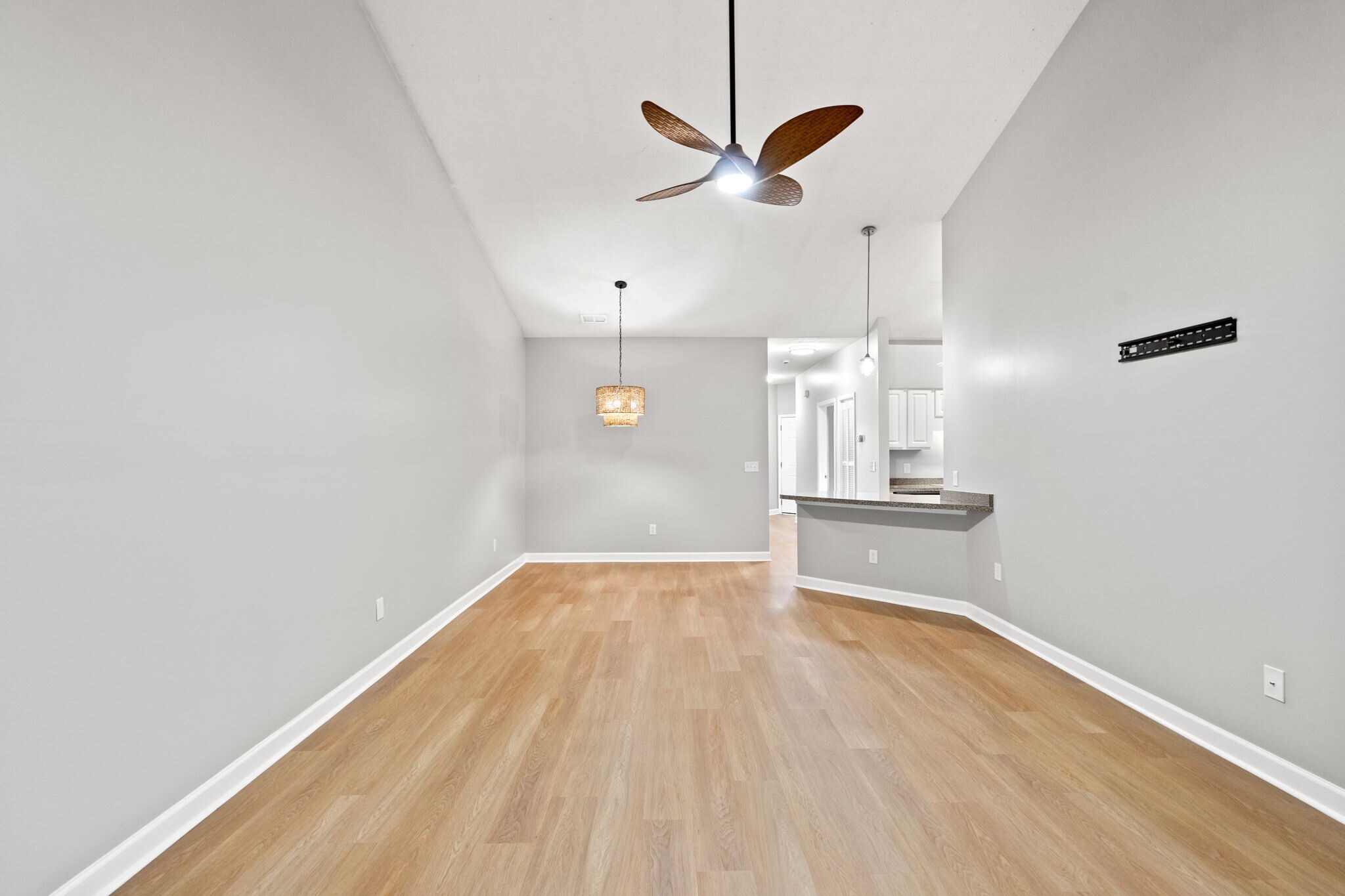 Building Photo - 112 Westhaven Dr