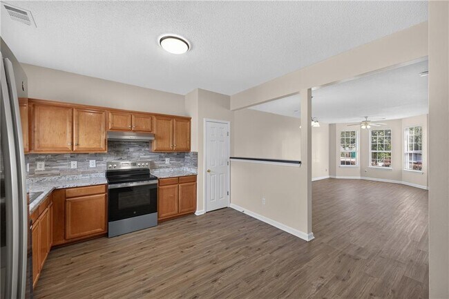 Building Photo - 1471 Riverrock Trail SW
