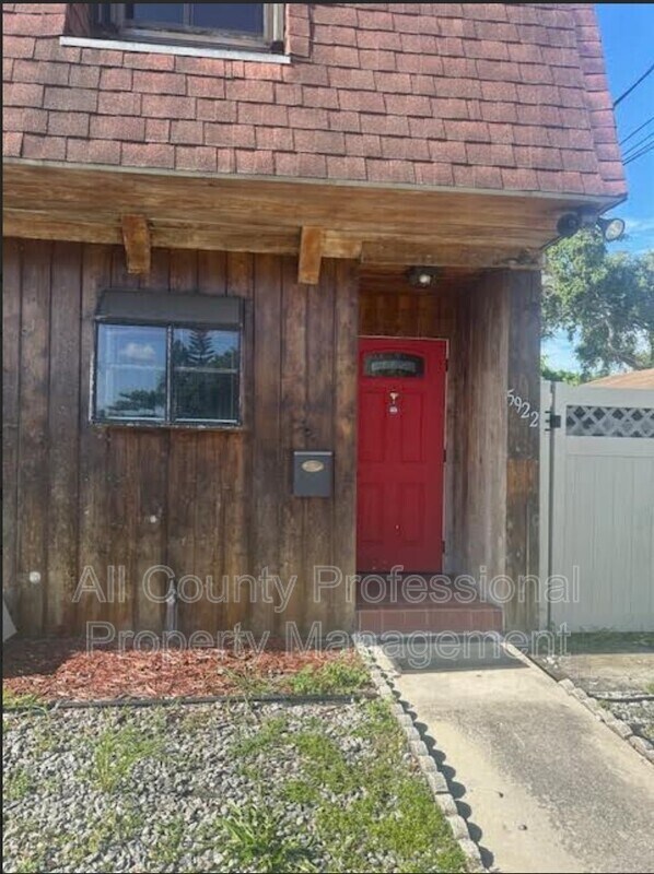 Building Photo - 5922 Thomas St