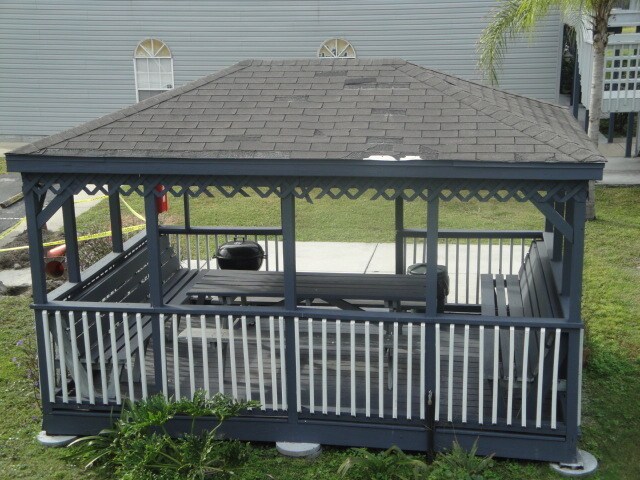 Building Photo - 313 Dirksen Dr